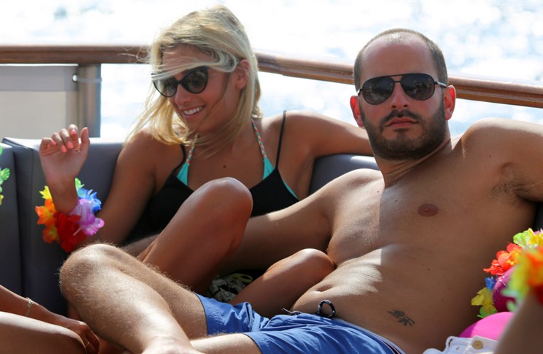 Summer Cloud 961 Boat Part 2